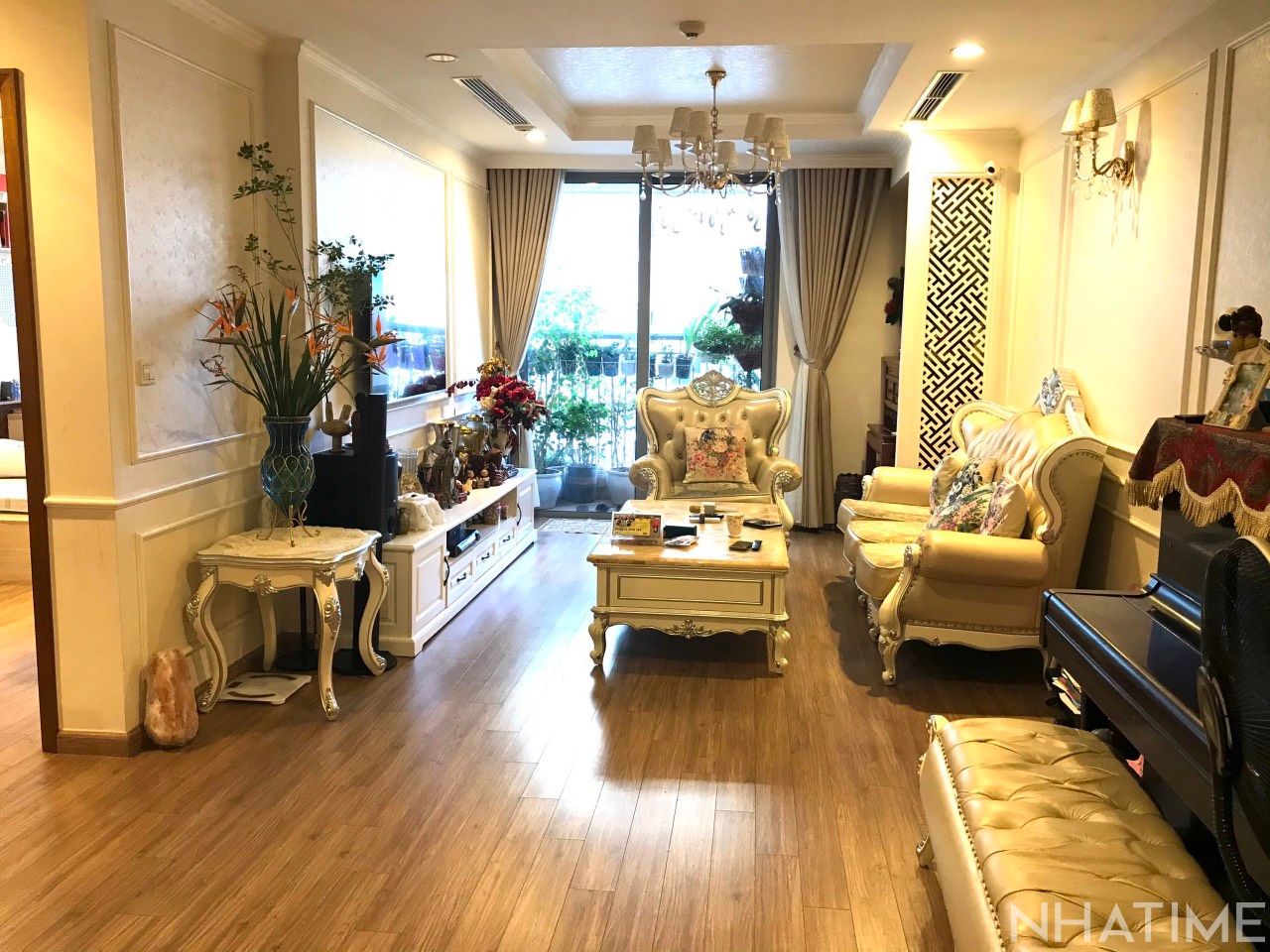 Bán căn hộ chung cư Park 8 Times City tầng 19