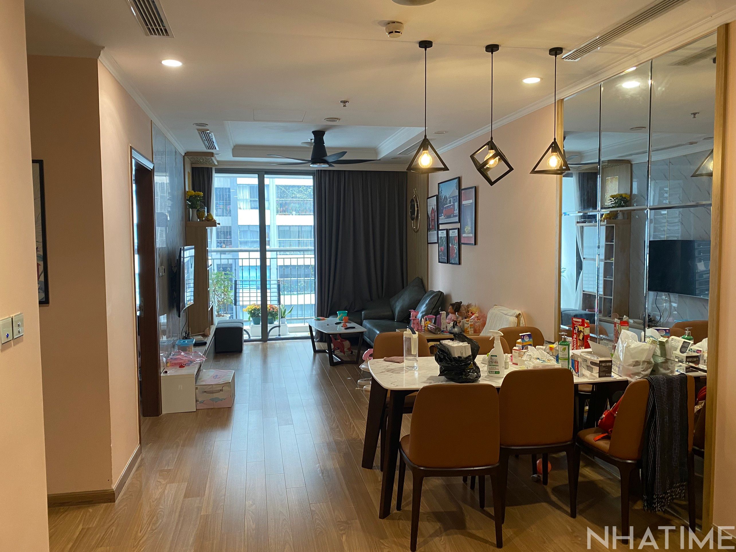 Bán căn hộ chung cư Park 12 Times City