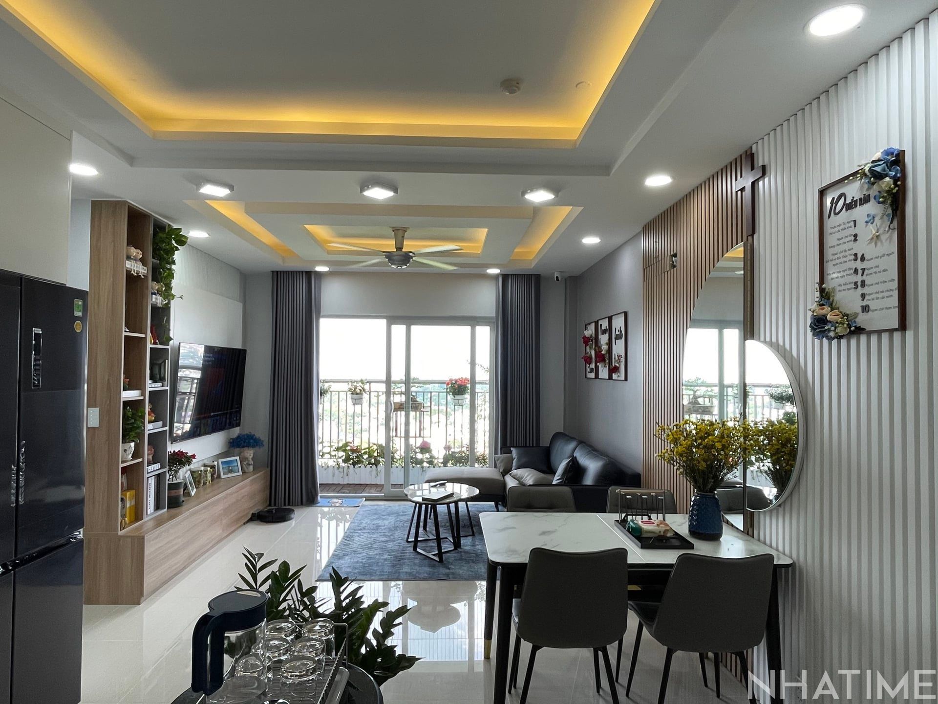 Bán căn hộ chung cư Block C Lavita Charm tầng 9