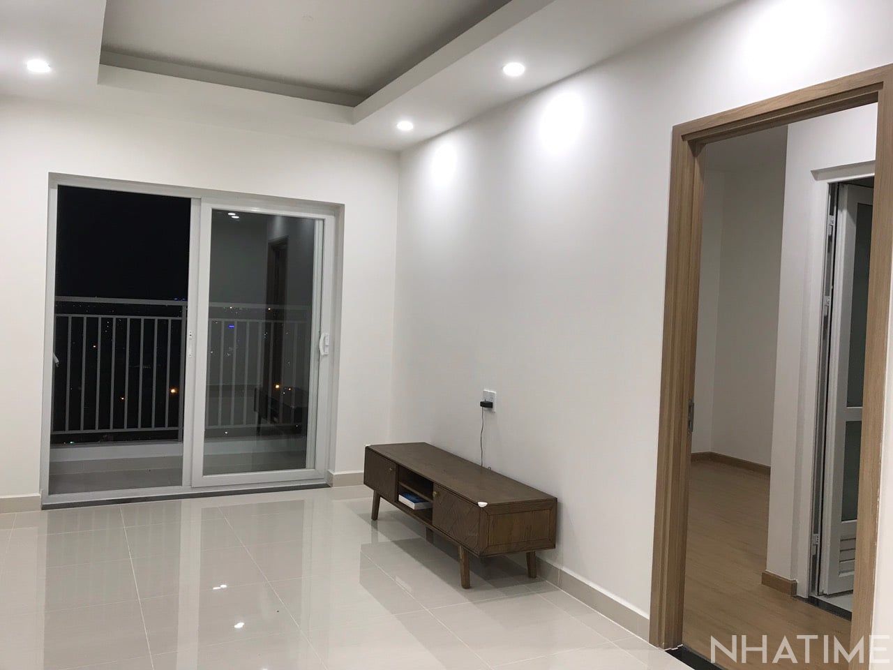 Bán căn hộ chung cư Block A Lavita Charm tầng 17