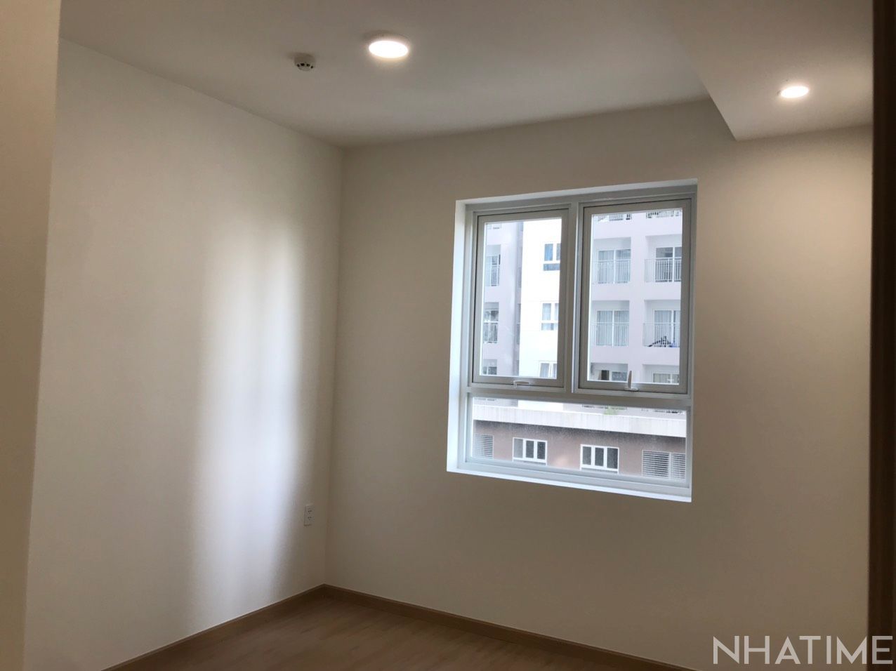 Bán căn hộ chung cư Block A Lavita Charm tầng 4