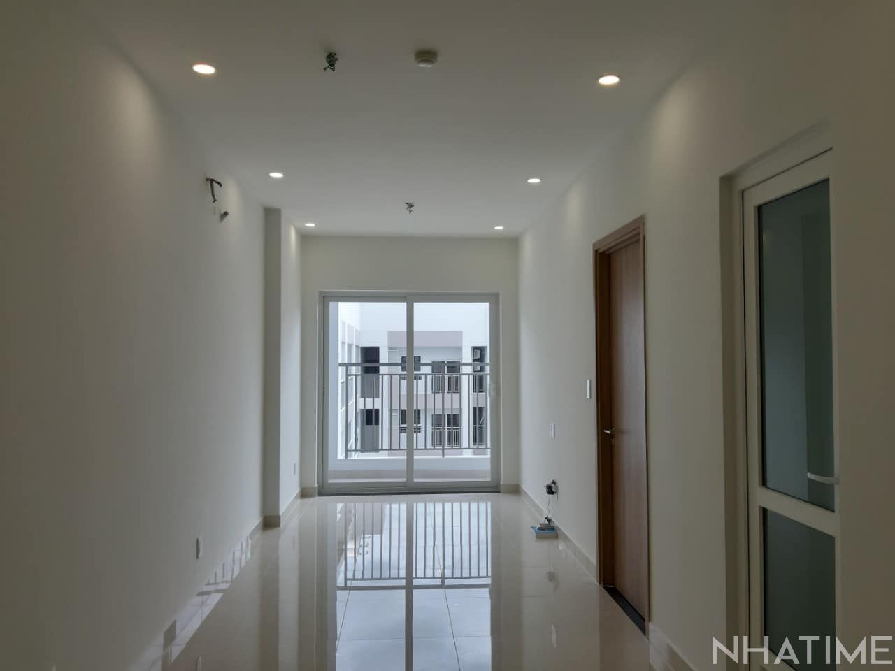 Bán căn hộ chung cư Lavita Charm - Block C - lầu 10