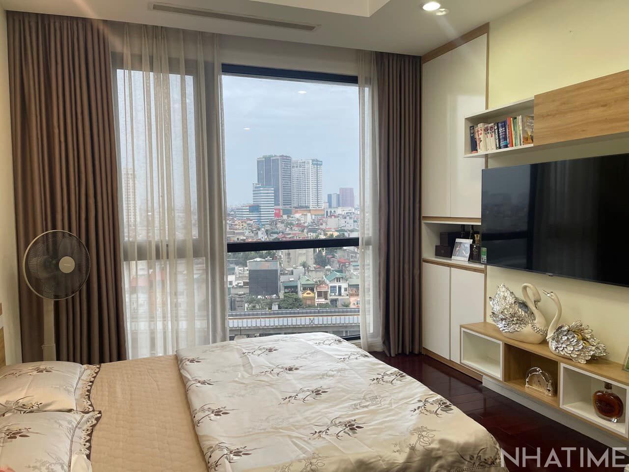 Bán căn hộ chung cư R1 Royal City