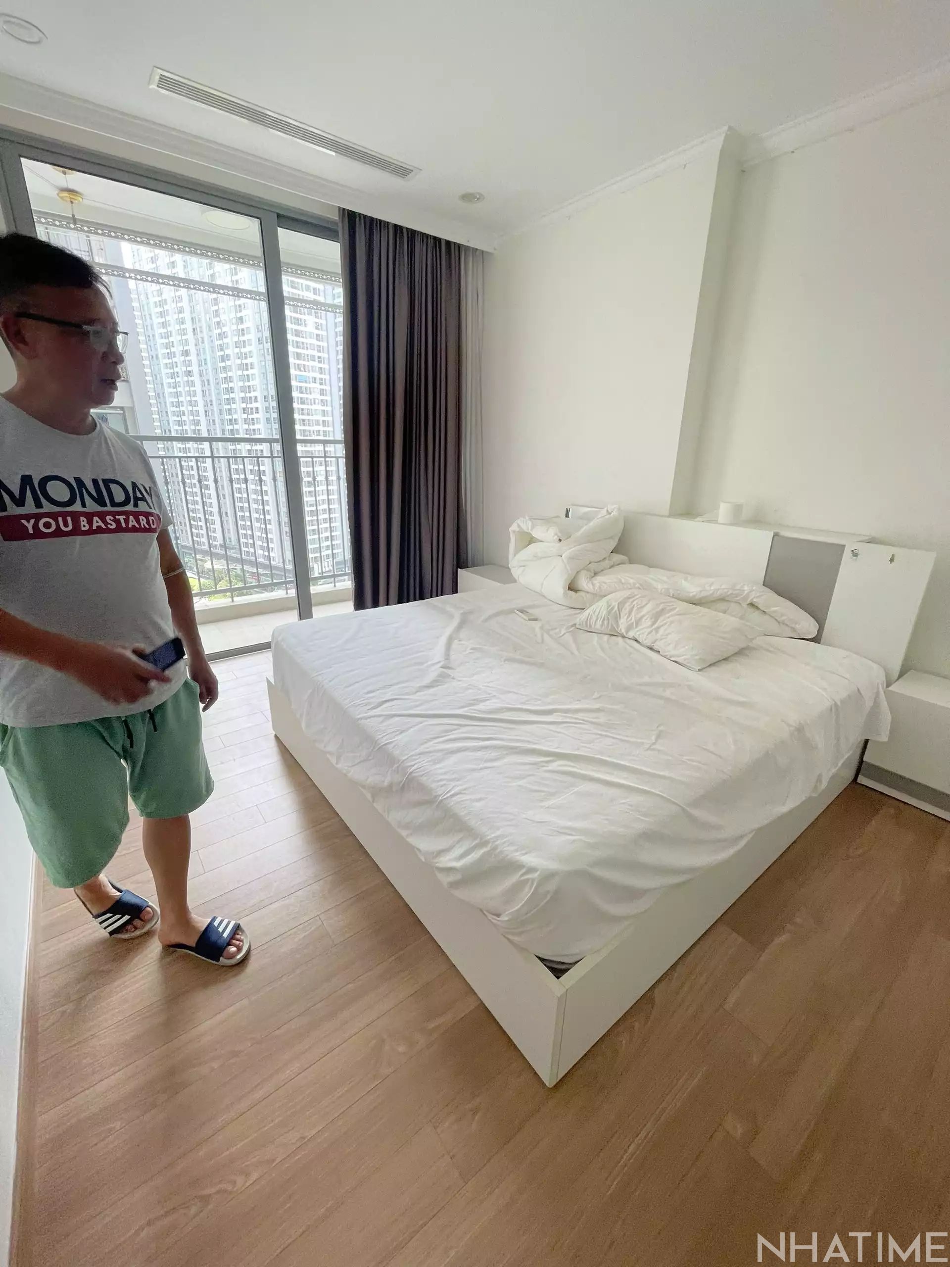 Cho thuê căn hộ chung cư Park 12 Times City tầng 20 Photo No.8