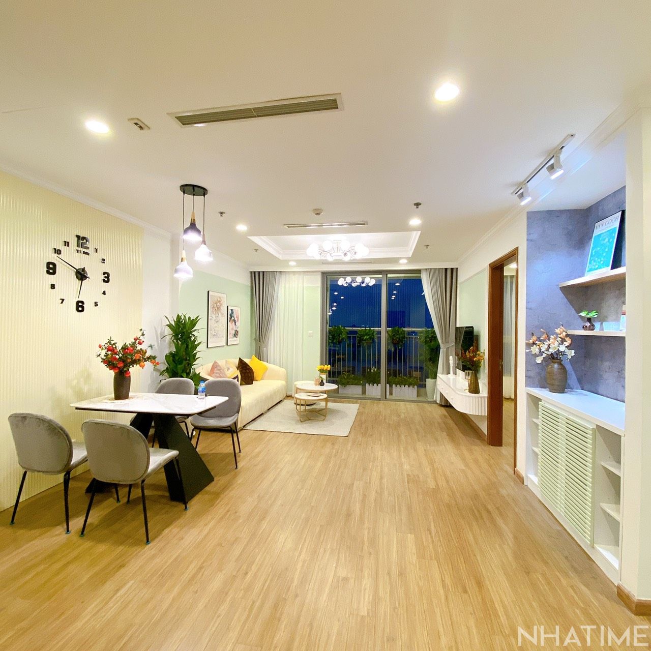 Cho thuê căn hộ Park 3 Times City tầng 20