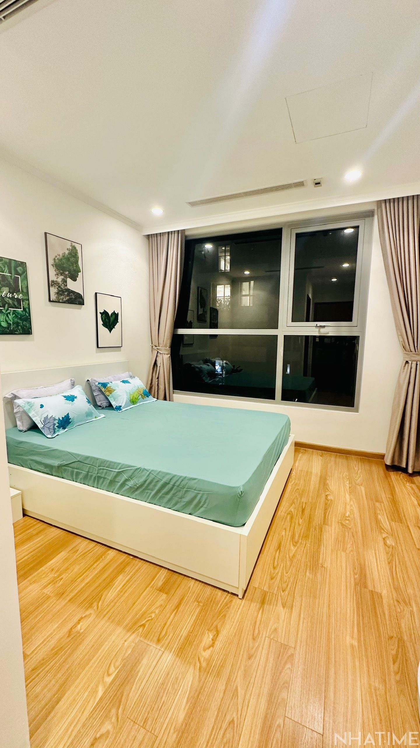 Cho thuê căn hộ Park 11 Times City tầng 20