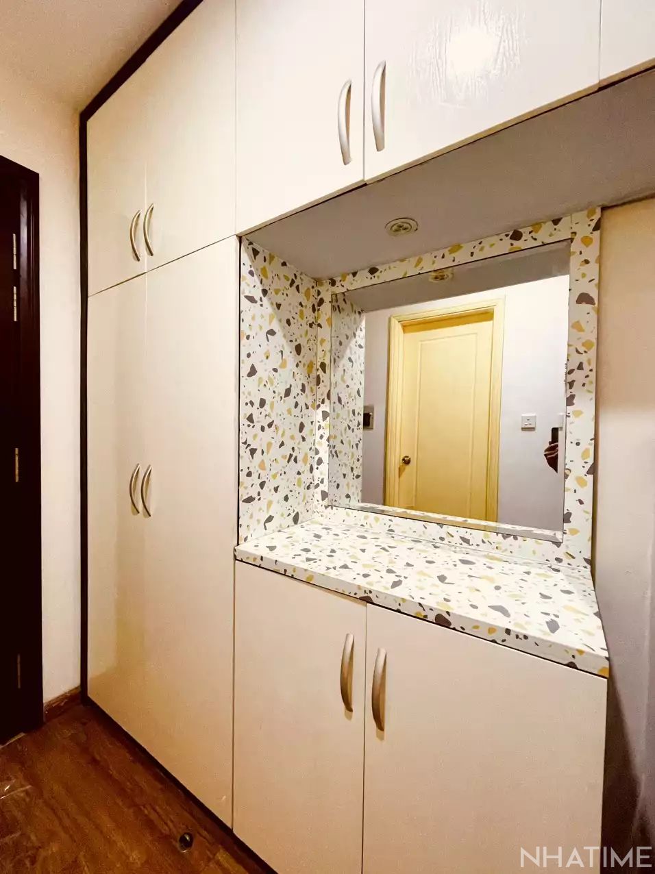 bán căn hộ 1 ngủ T8 Photo No.8