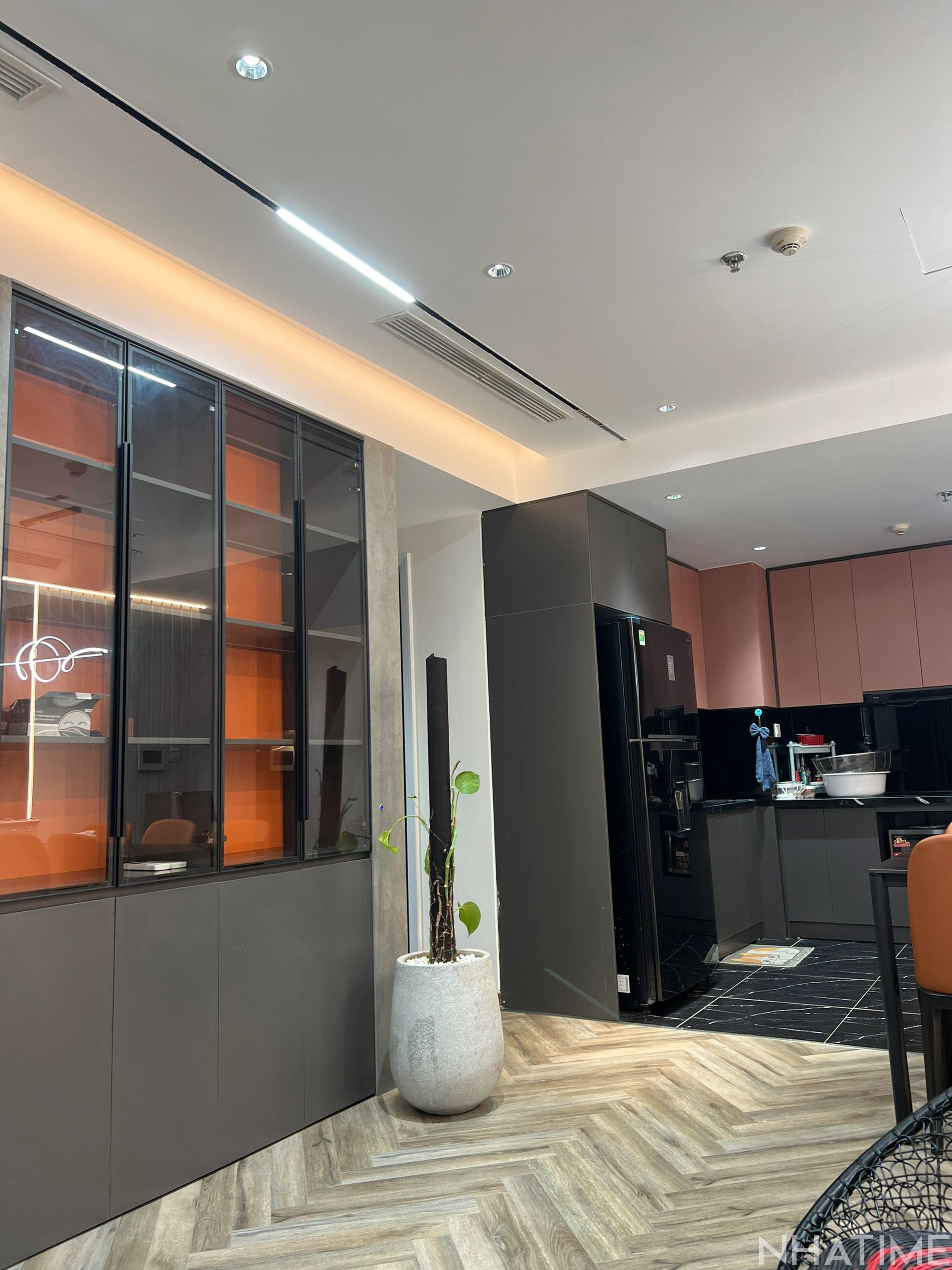 Cho thuê căn hộ Park 1 Times City tầng 10