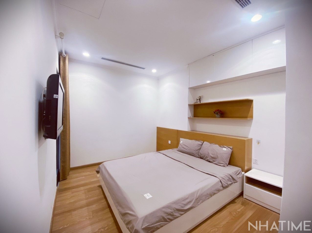 Bán căn hộ Park 5 Times City tầng 17