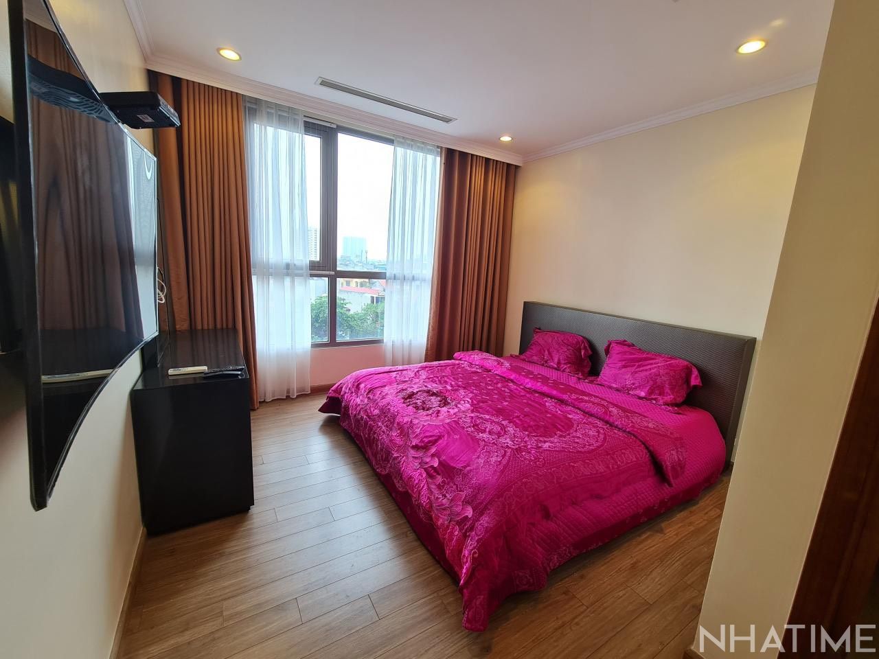 Cho thuê căn hộ Park 11 Times City tầng 20