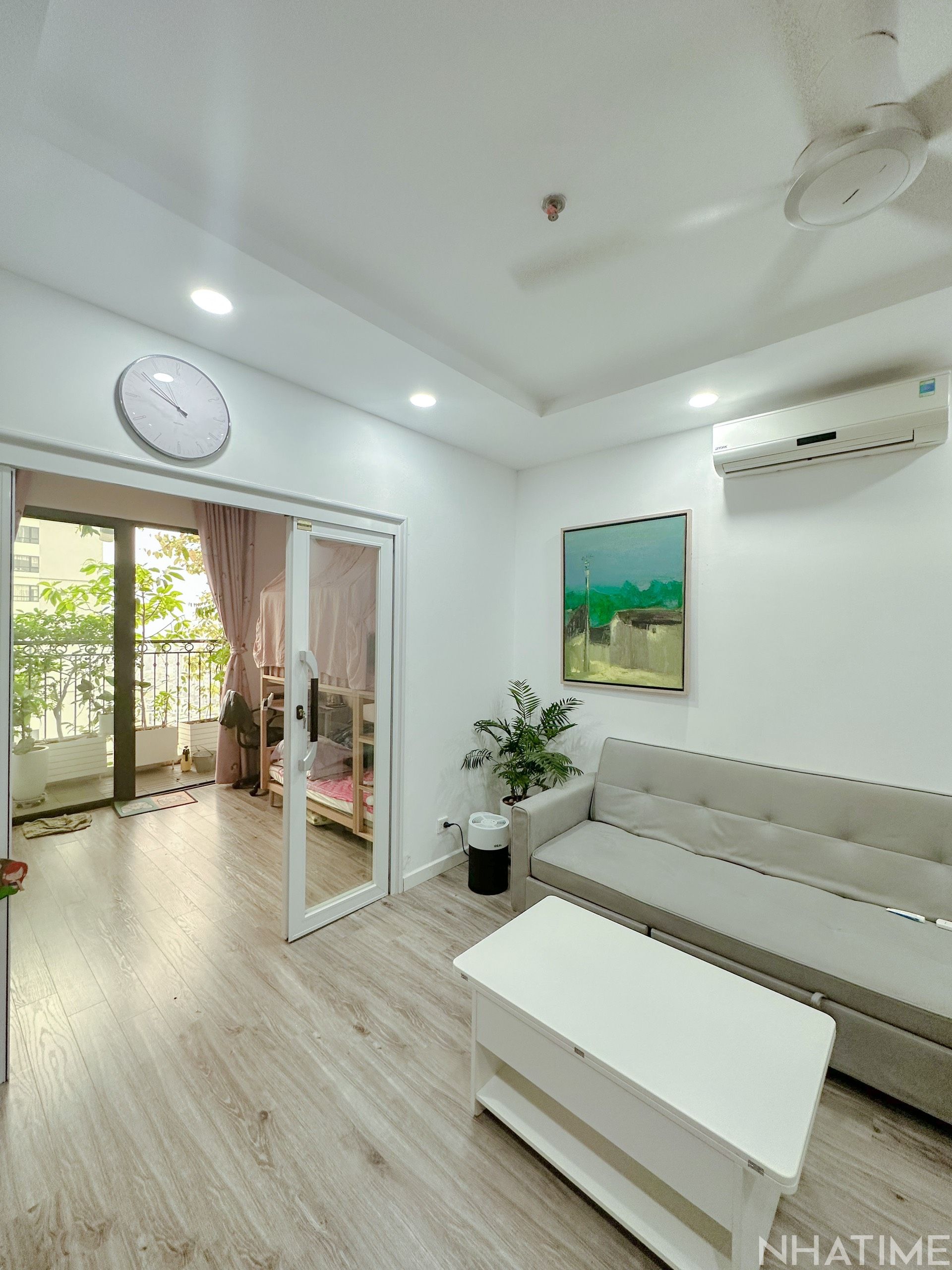 Bán 2pn sáng 83m T08 Times City nhà mới