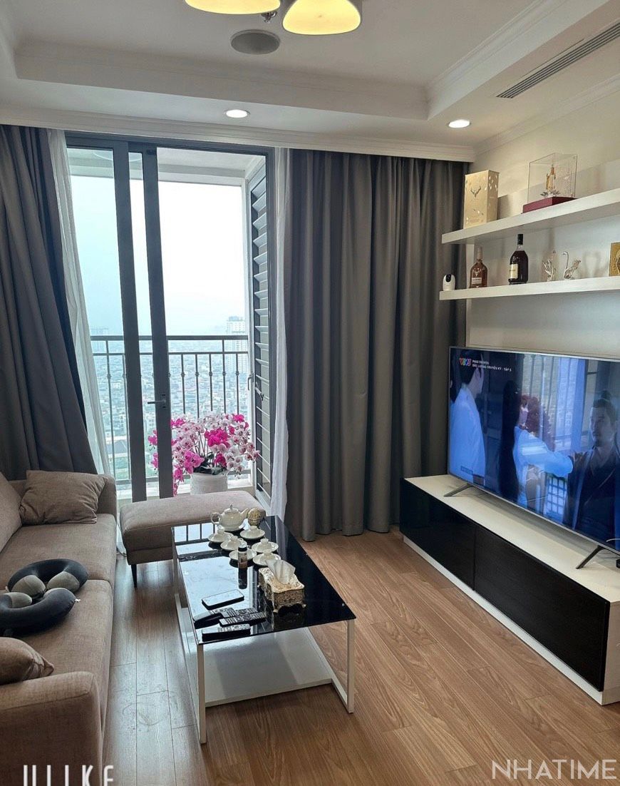 Cần bán 3pn góc đẹp toà P12