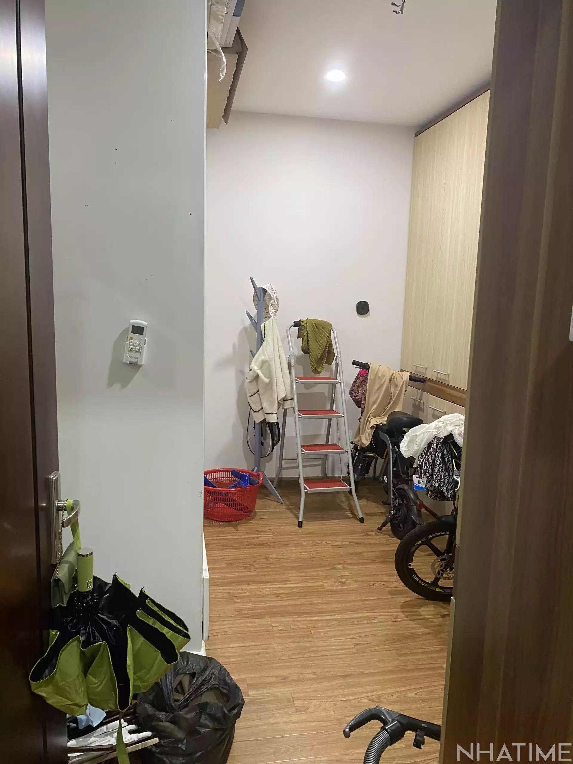 Cho thuê 3pn T18 đủ đồ có slot ô tô Photo No.8