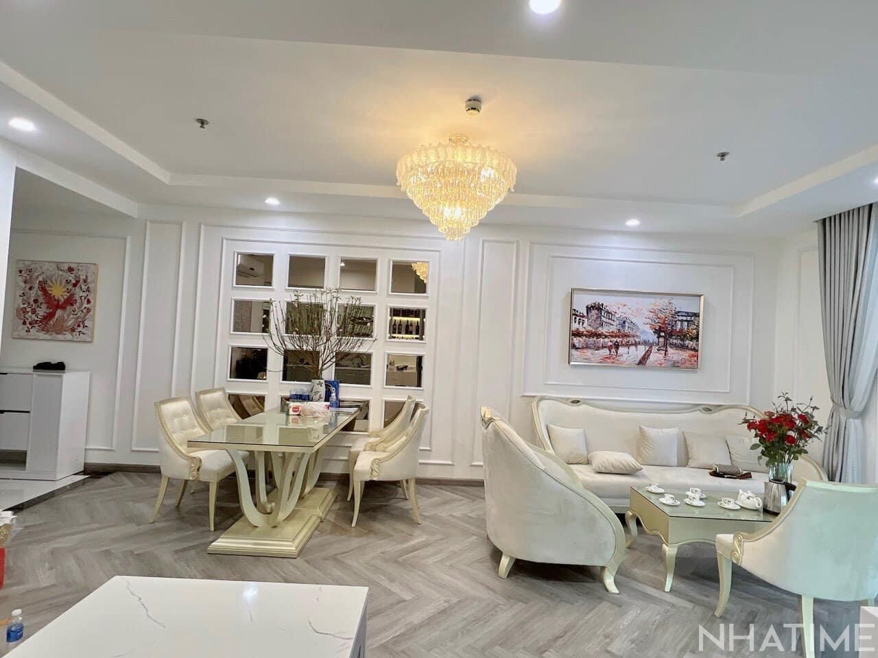 Bán 3pn góc toà T18 view thoáng