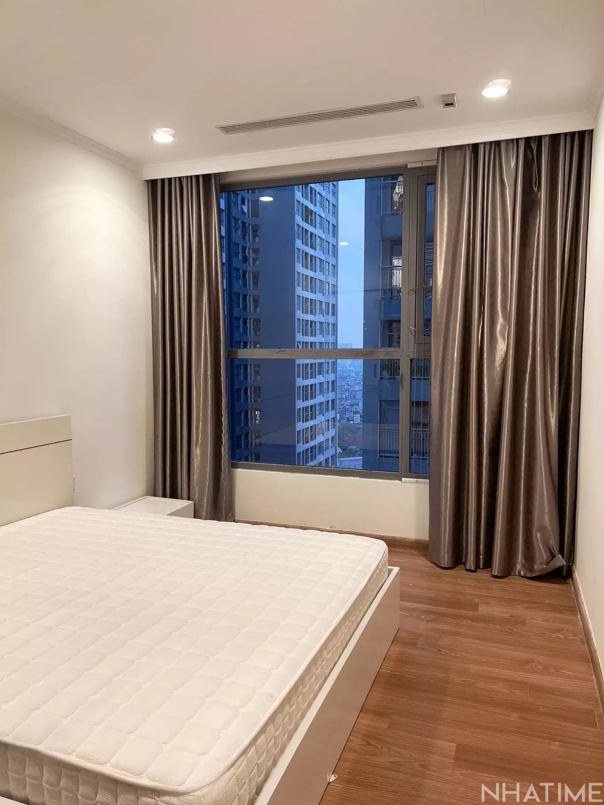 Cho thuê 3pn góc  120m P10 times city Photo No.4