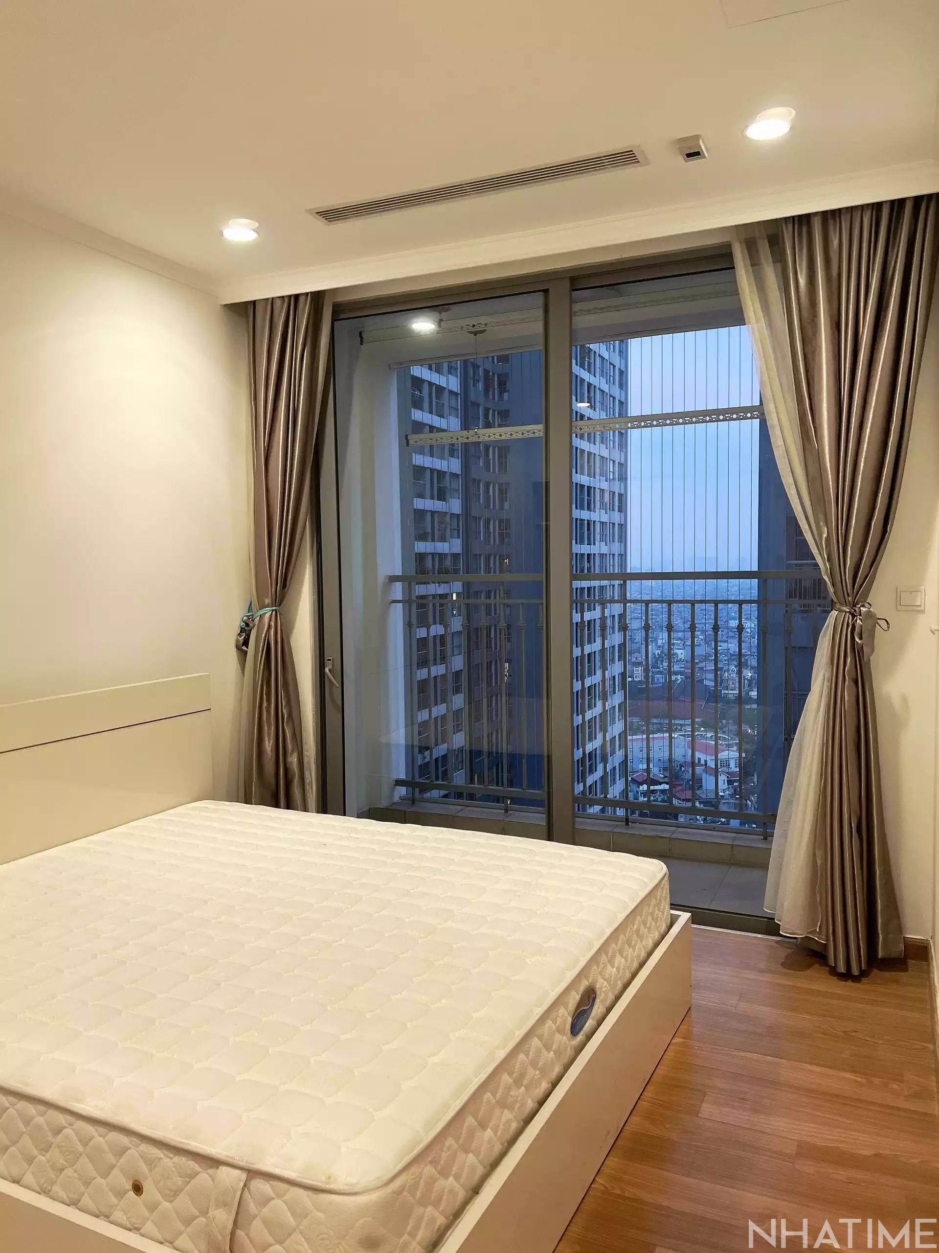 Cho thuê 3pn góc  120m P10 times city Photo No.7