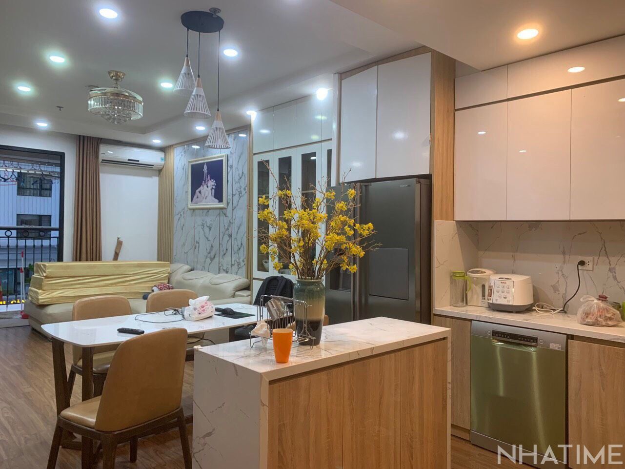 Bán 2pn 95m T01 Times City