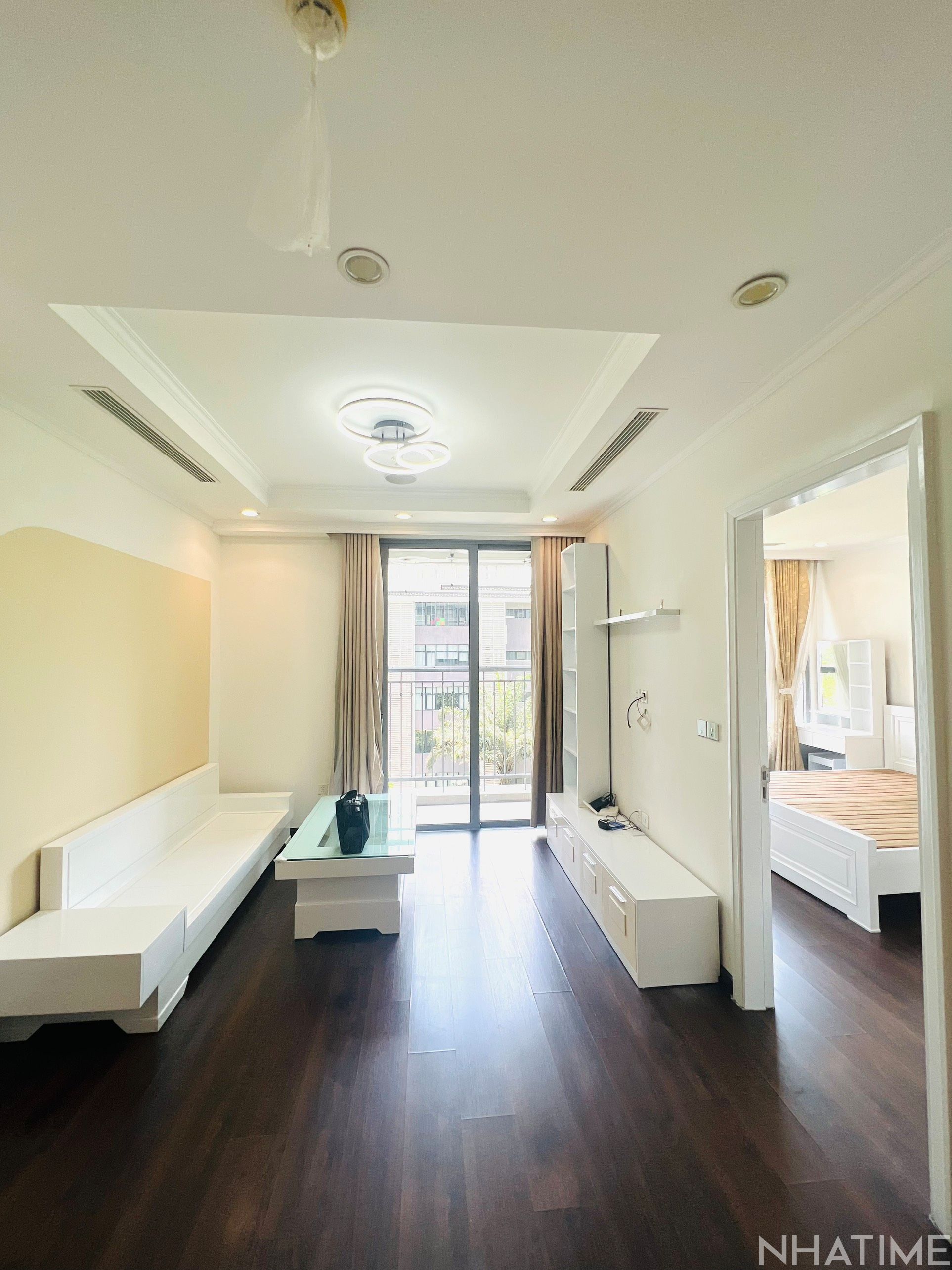 Bán 2pn góc 80m Park 11 Times City