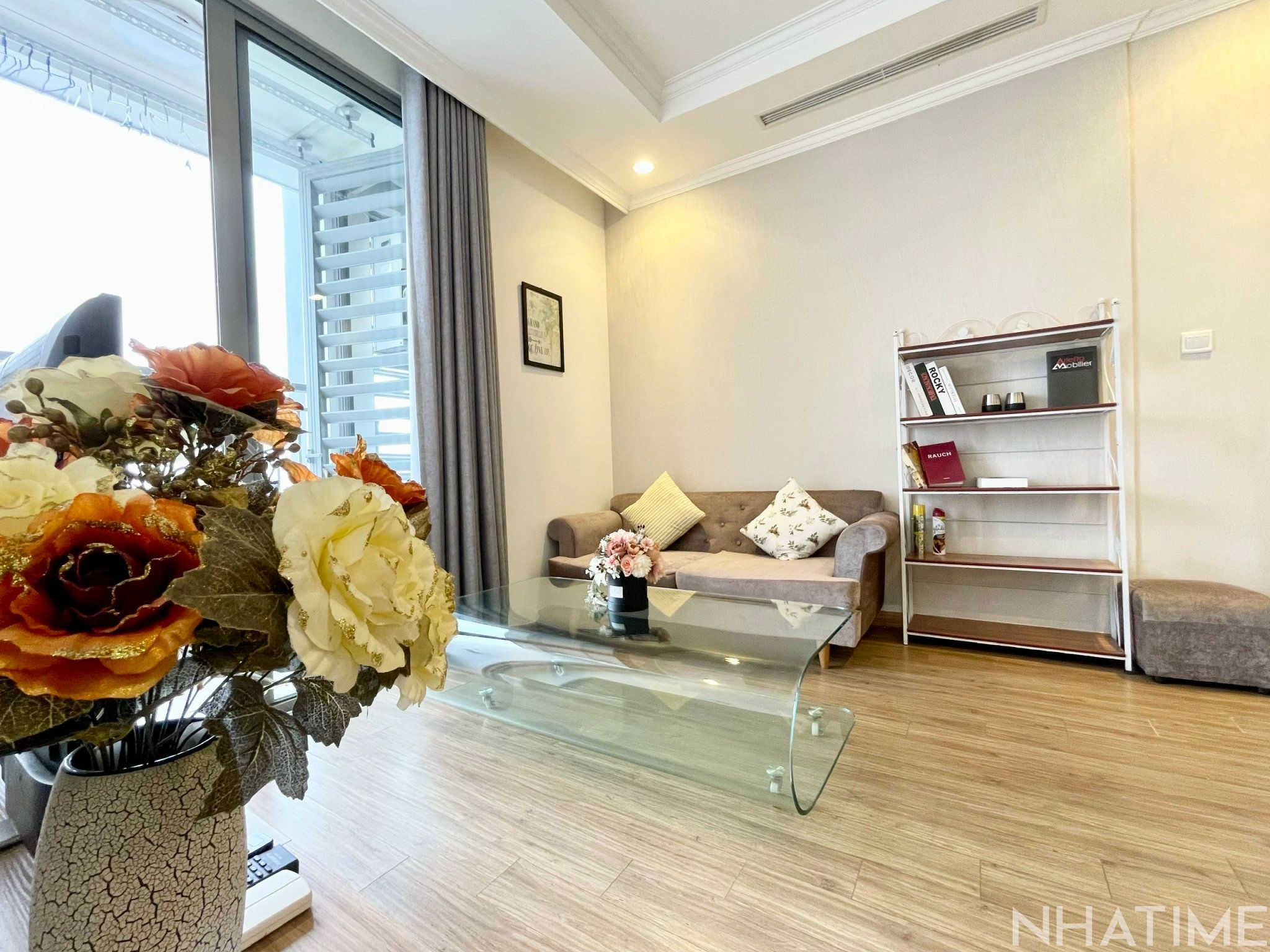 Cho thuê 1pn full đồ đẹp bên Park 05