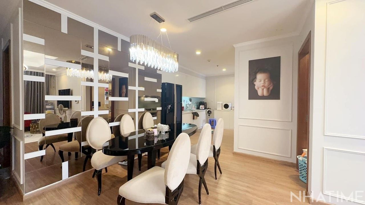 Bán 3pn Park 08 dt 118m rộng thoáng Times City