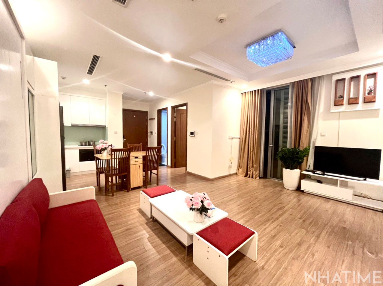 Cho thuê 1pn full đồ đẹp Park 03 có ban công