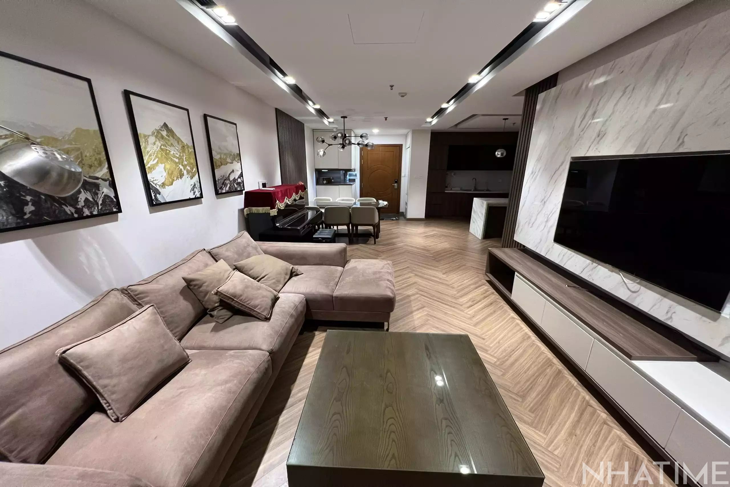 Bán 3pn Park 8 ban công hướng nam view thoáng quang trường Photo No.3