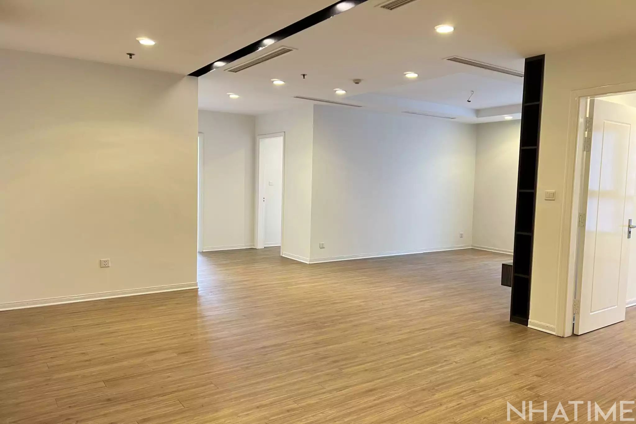 Bán 4pn góc đep Park 08 Times City Photo No.16