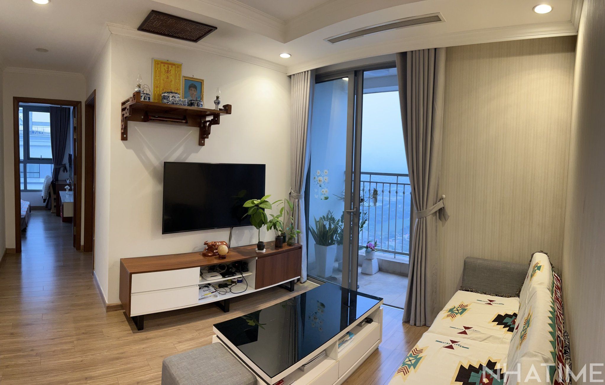 Bán 2pn goc sáng tòa Park 05 times city