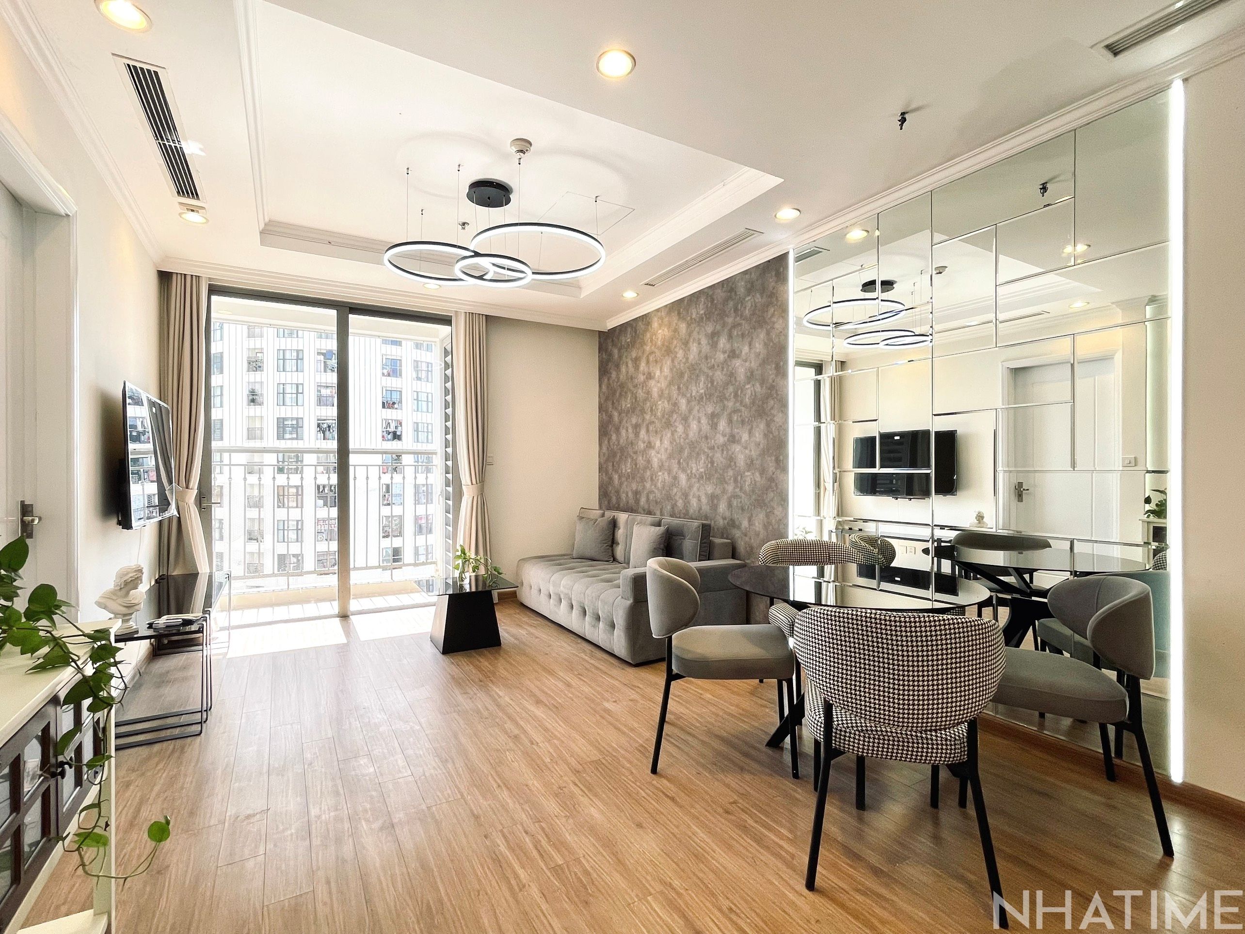 Bans2pn full đồ đẹp Park 03 Times City