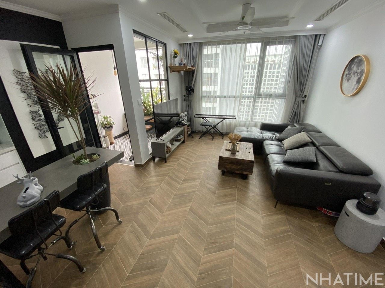 Bán 2pn 79m tòa Park 01 Times city