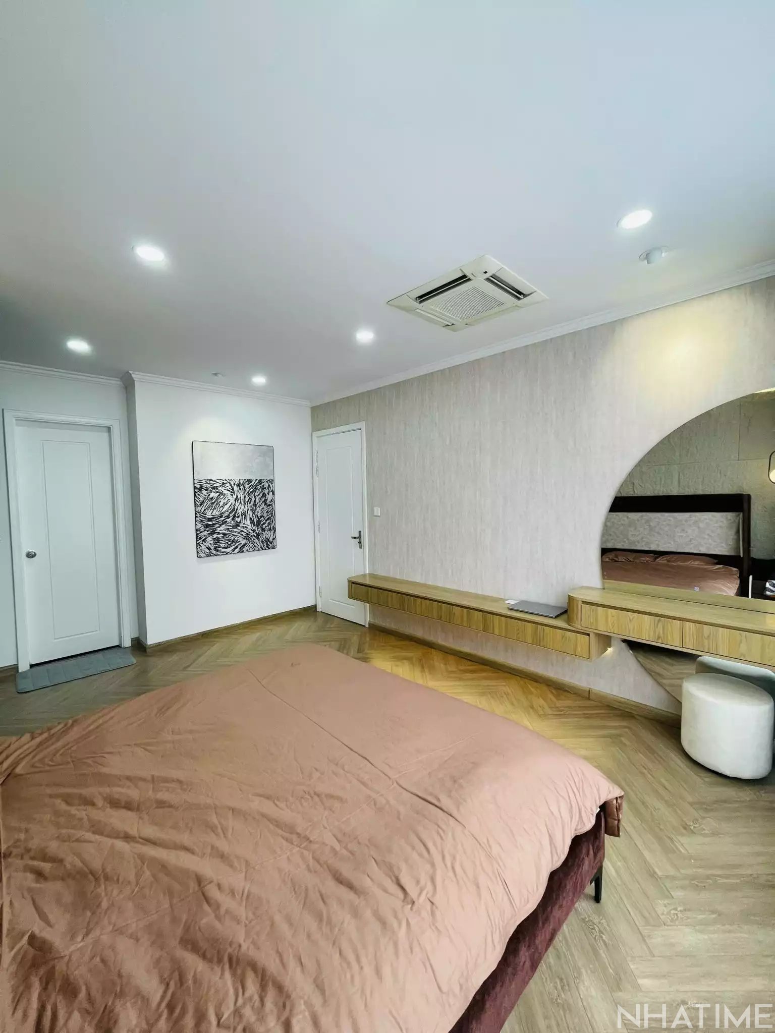 Cho thuê căn hộ 3 phòng ngủ full đô Photo No.6