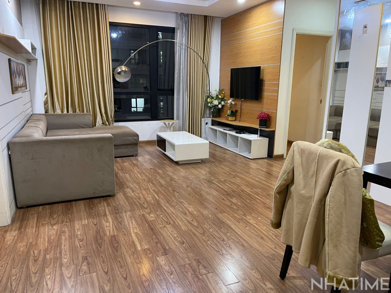 Cho thuê căn hộ 2 phòng ngủ