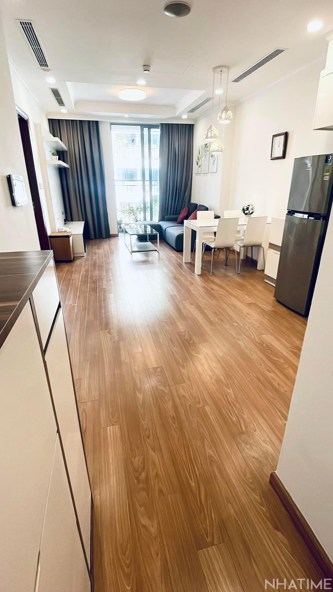 Cho thuê căn hộ 2 phòng ngủ full đồ