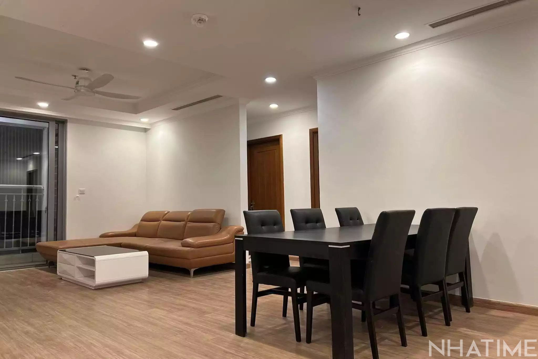 Cho thuê căn hộ 3 phòng ngủ Photo No.3