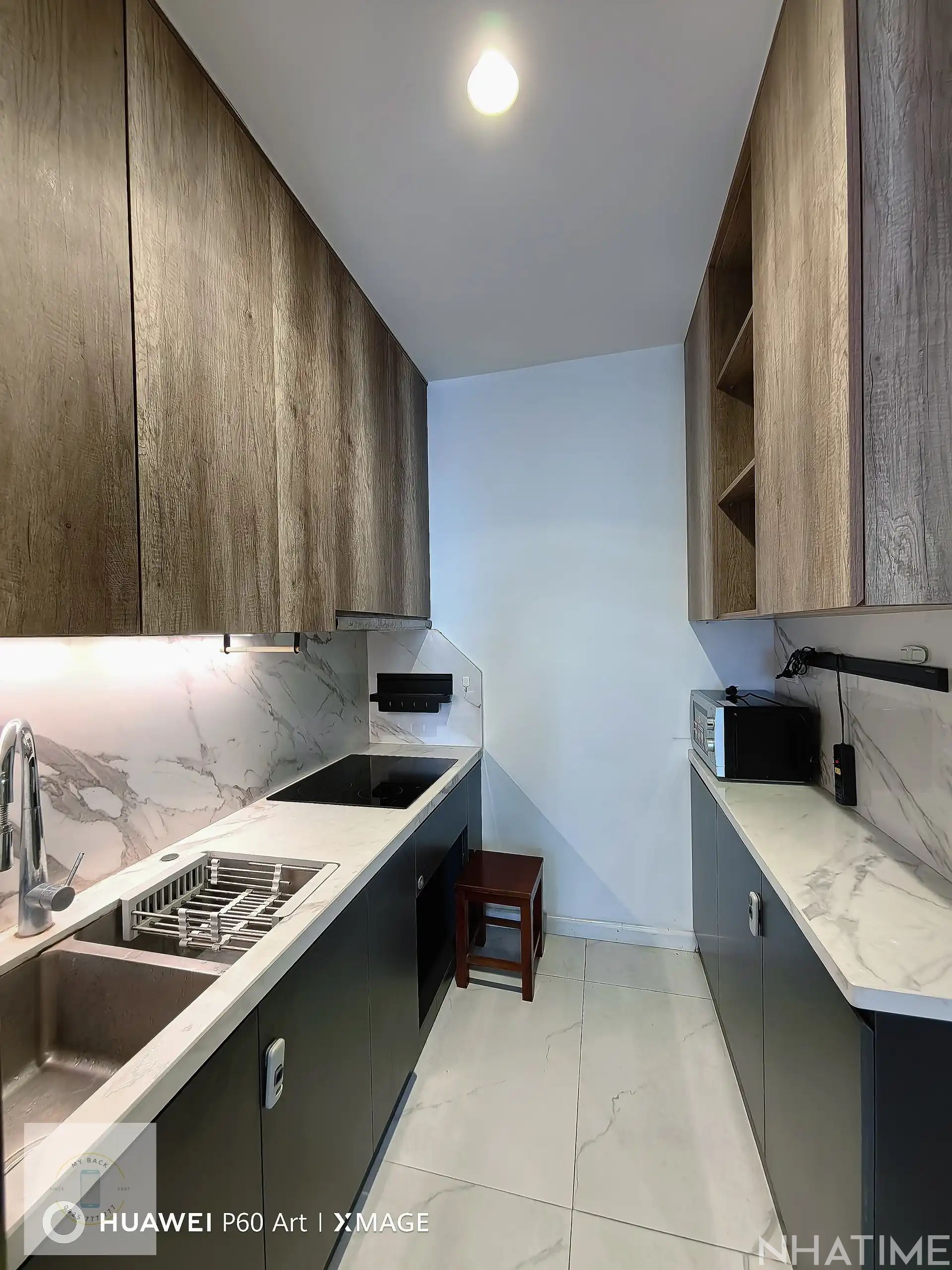 BÁN CĂN 2PN 80M P07 VIEW QUẢNG TRƯỜNG Photo No.2