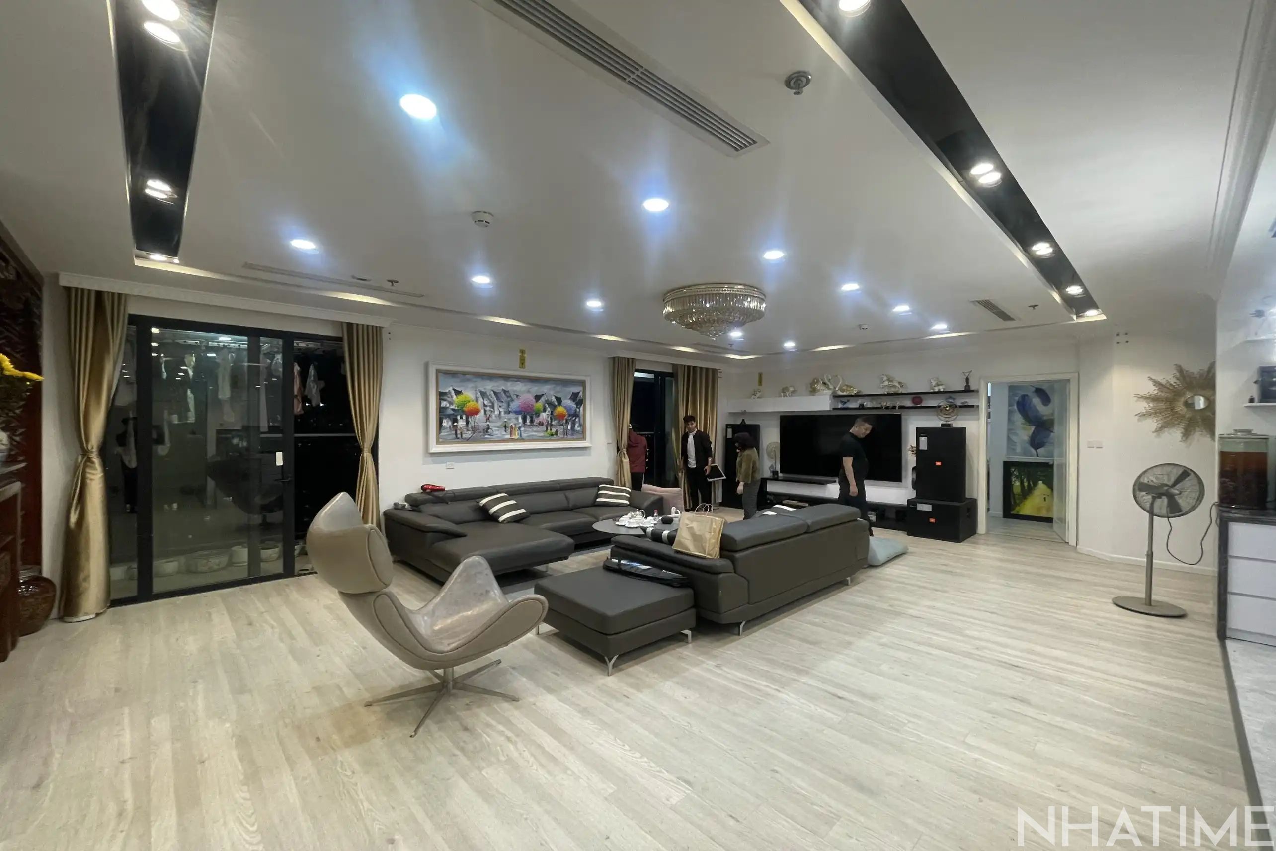 BÁN CĂN GÓC 4PN 160 TOÀ P11 VIEW NHẠC NƯỚC Photo No.3