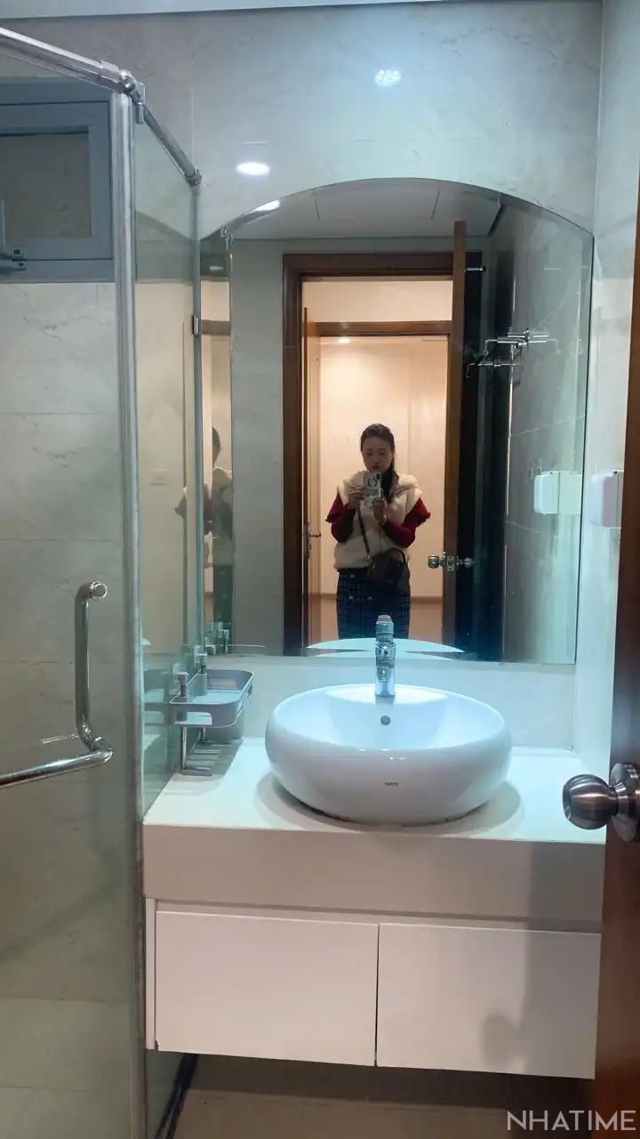 CHO THUÊ 2 NGỦ RỘNG FULL ĐỒ PARK HILL Photo No.2