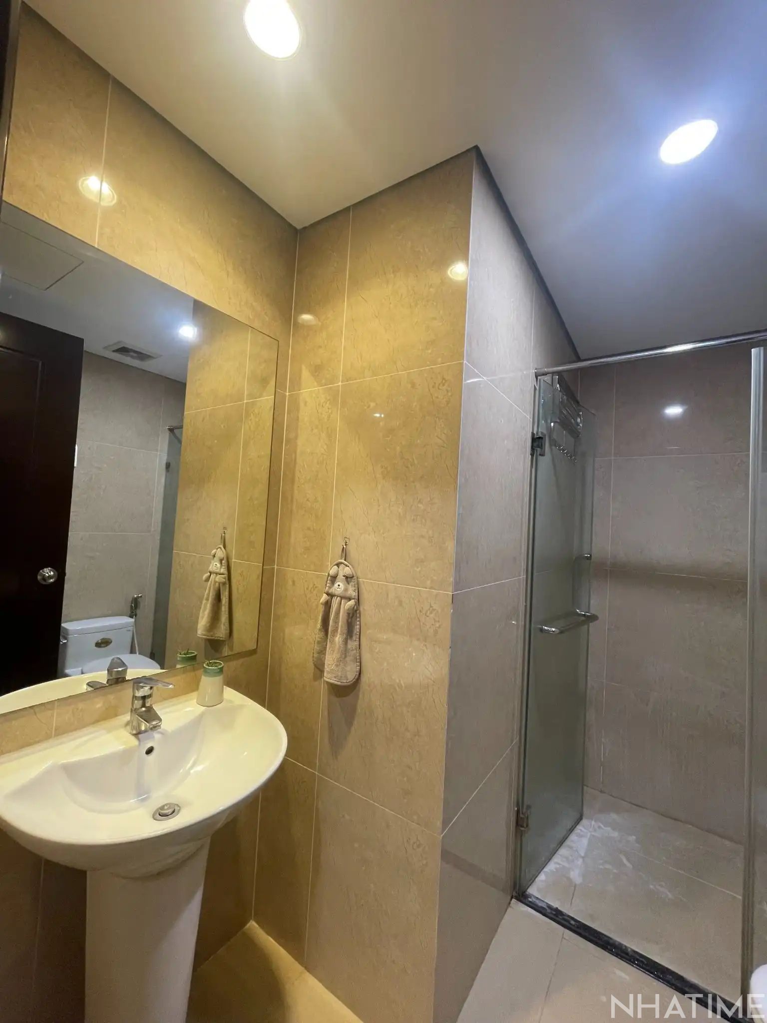 BÁN CĂN 1PN PARK 08 Photo No.4