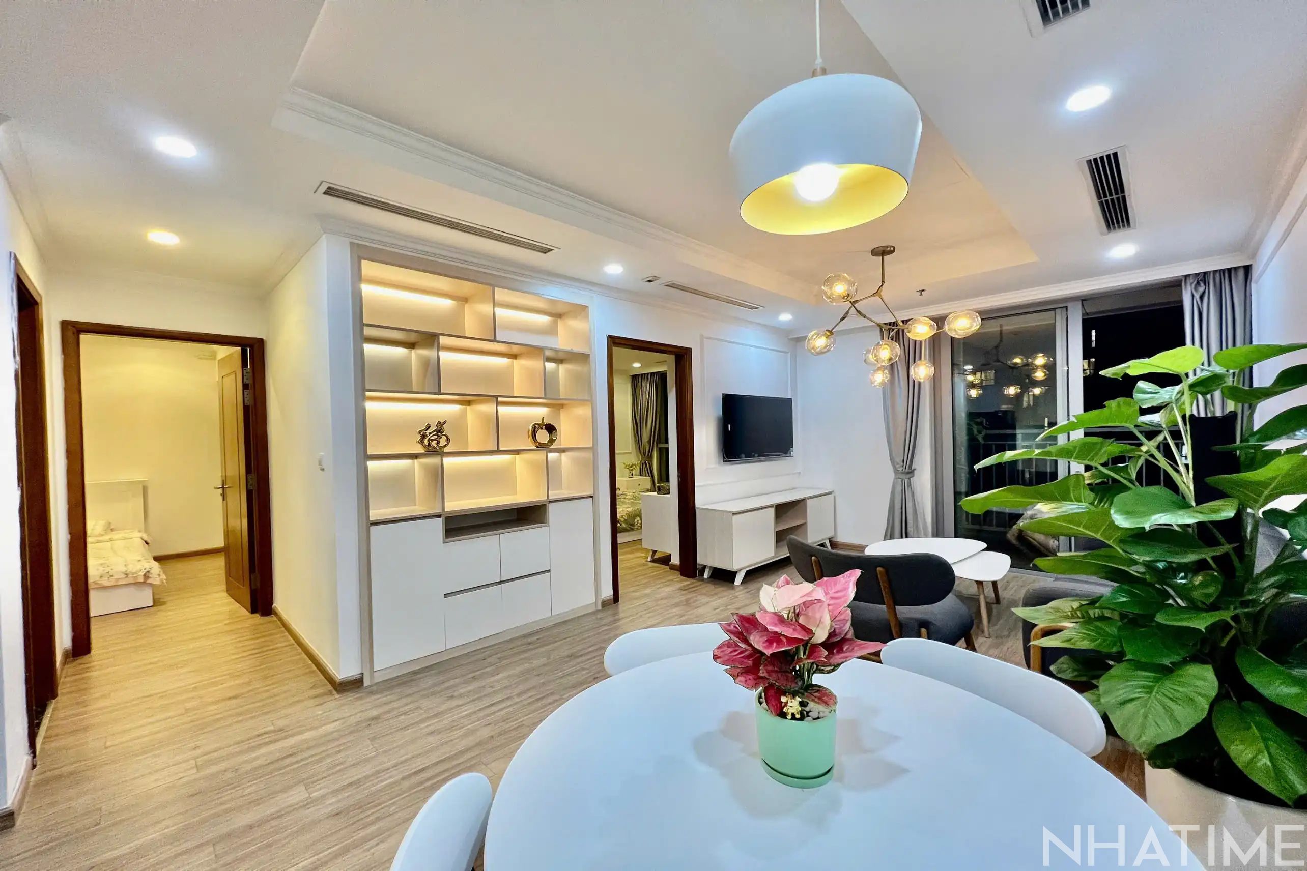 BÁN CĂN 2PN PARK 07 80M VIEW QUẢNG TRƯỜNG Photo No.3