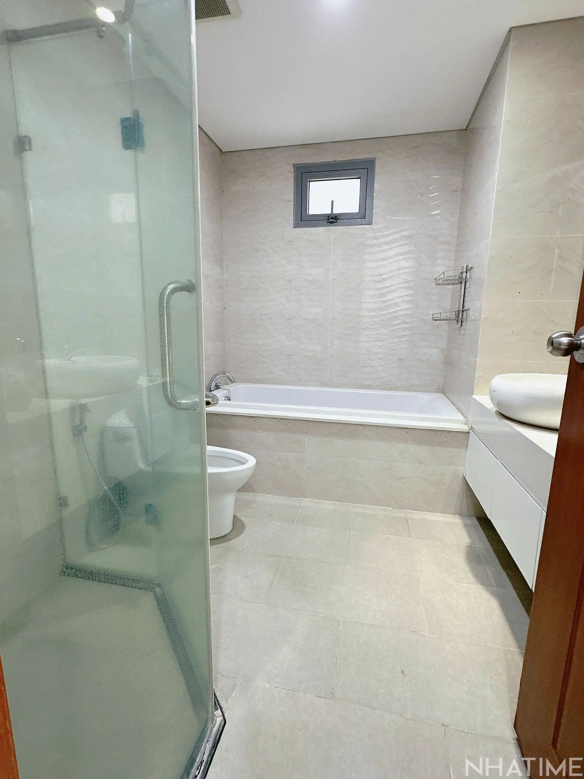 BÁN CĂN 3PN 118,5 TOÀ P08 VIEW QUẢNG TRƯỜNG GIÁ 10,4 TỶ Photo No.2