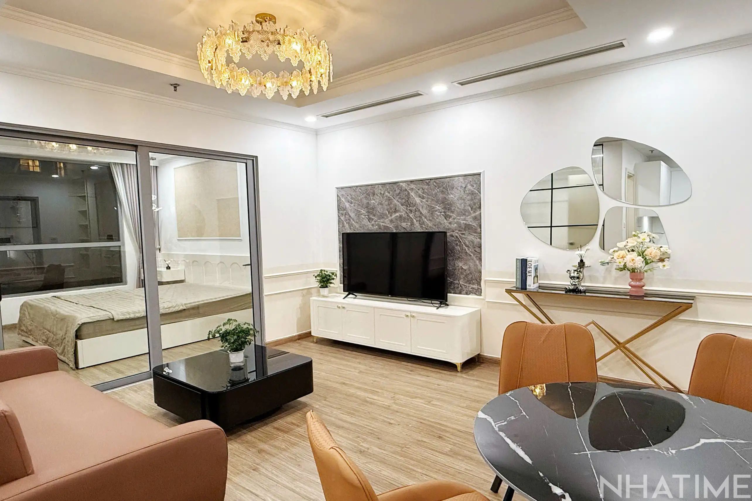 BÁN CĂN 1PN P08 GIÁ 5,6 TỶ FUL ĐỒ Photo No.2