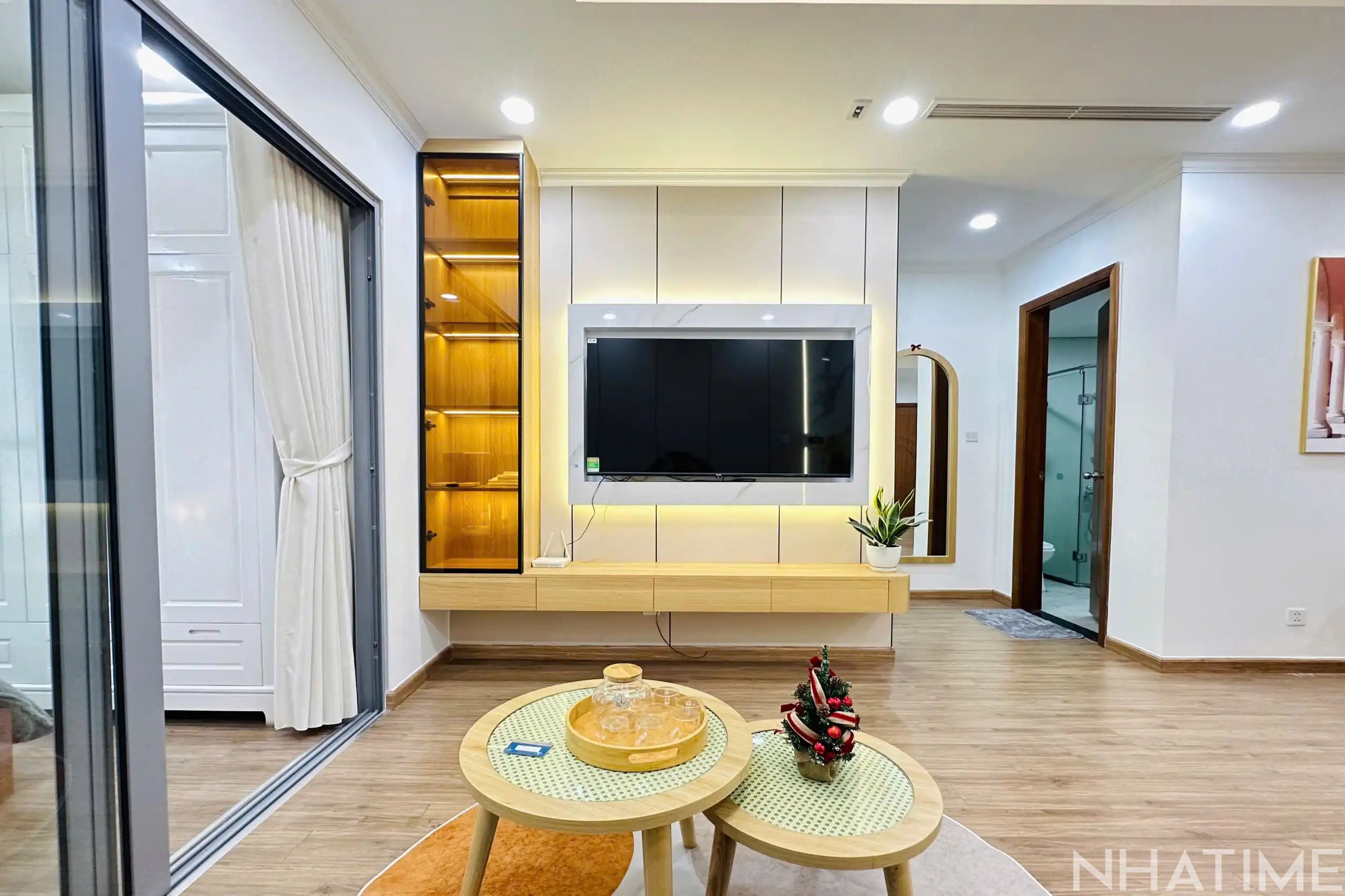 BÁN CĂN 1PN TOÀ P03 VỚI 53M GIÁ 5 TỶ ĐẸP NHƯ ẢNH Photo No.3