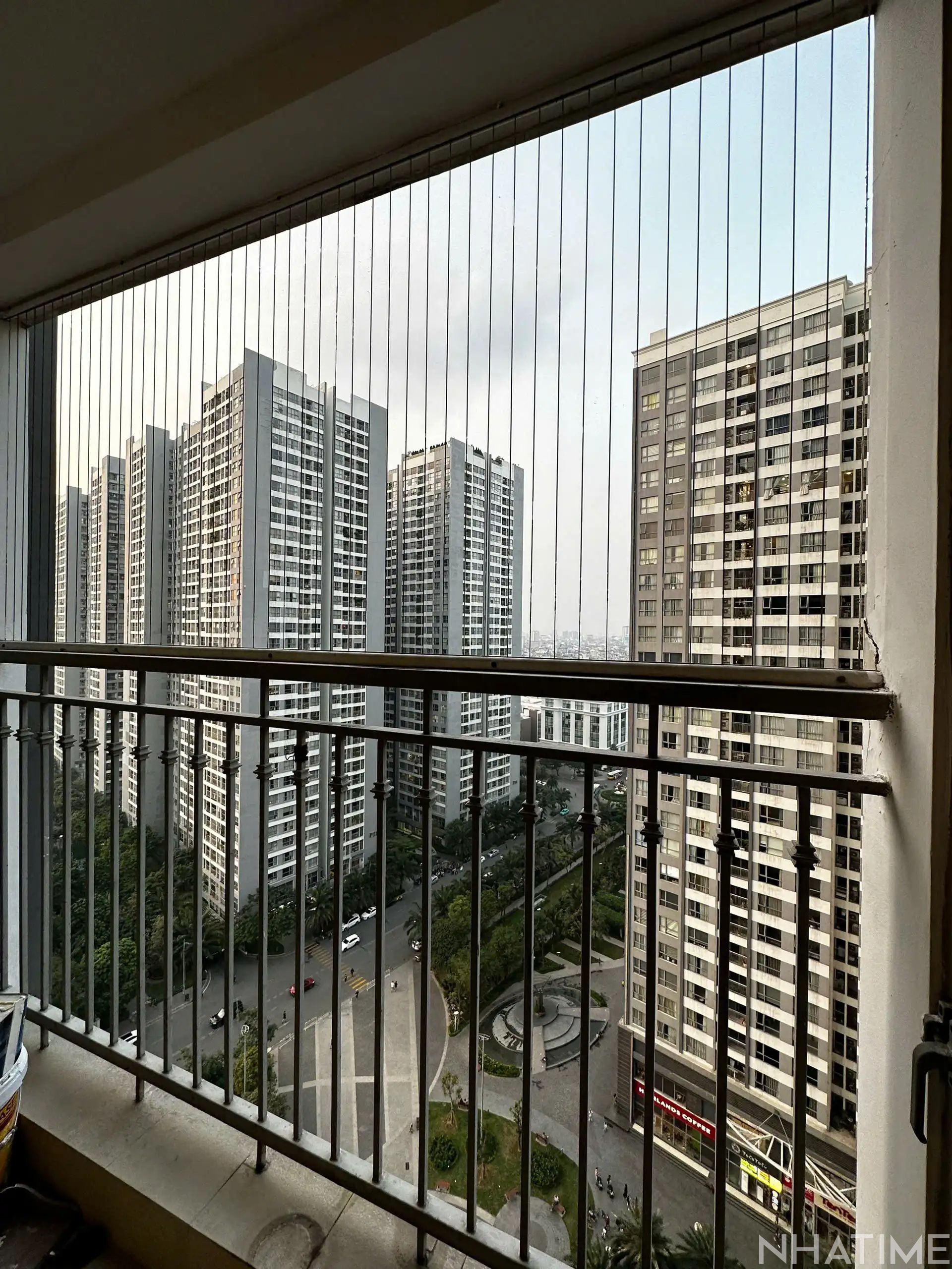 BÁN CĂN HOA HẬU TRỤC 02 VỚI 80M TOÀ PARK 07 VIEW QUẢNG TRƯỜNG Photo No.4