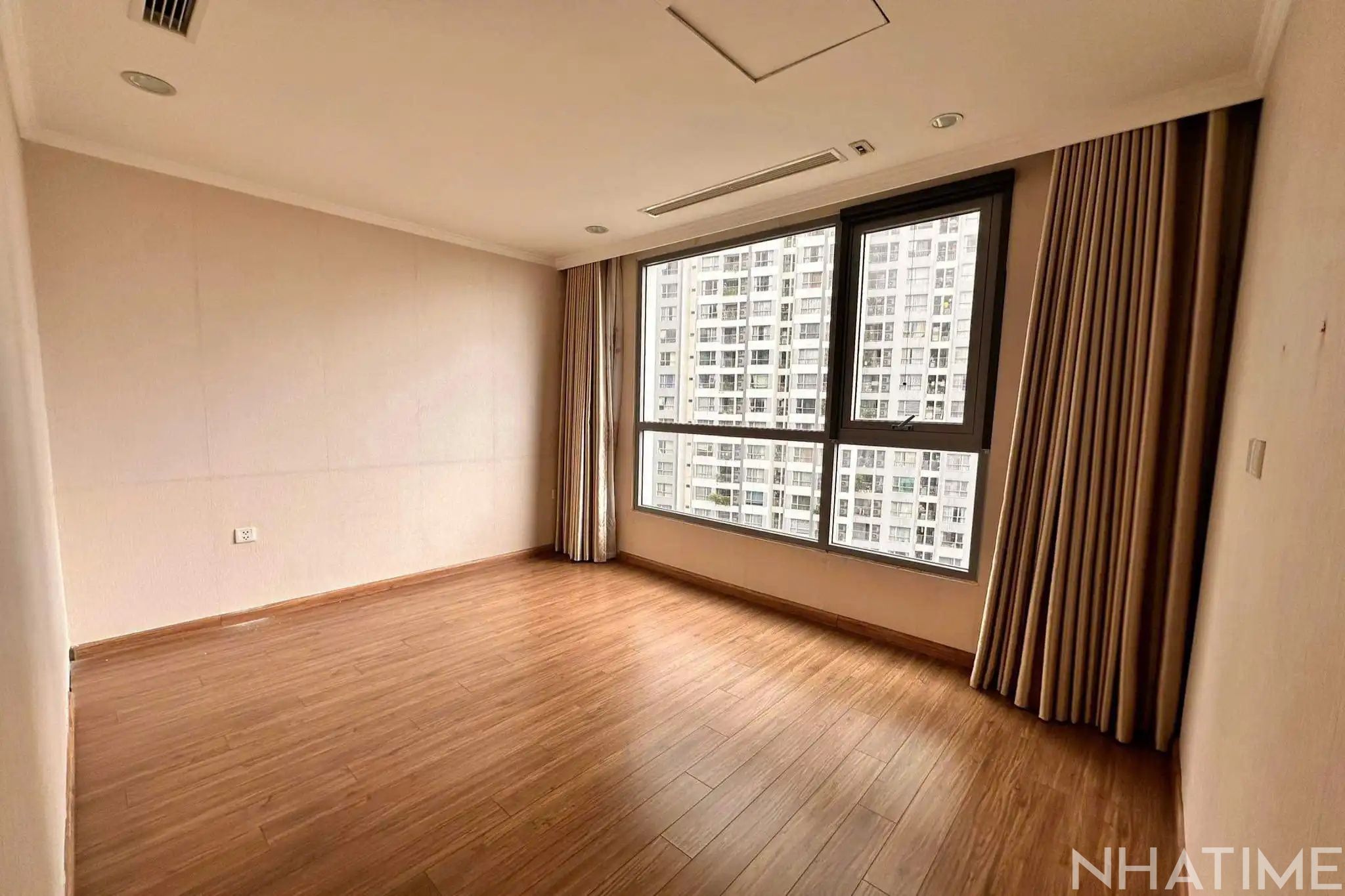 Cho thuê căn hộ 3PN Park 8 Photo No.3