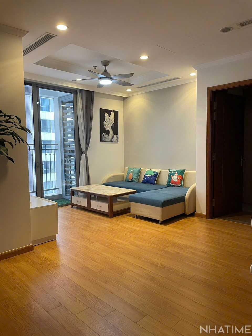 CHO THUÊ 2PN PARK 3