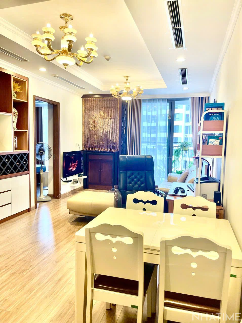 BÁN CĂN 2PN P7 80M2 GIÁ 7,2 TỶ