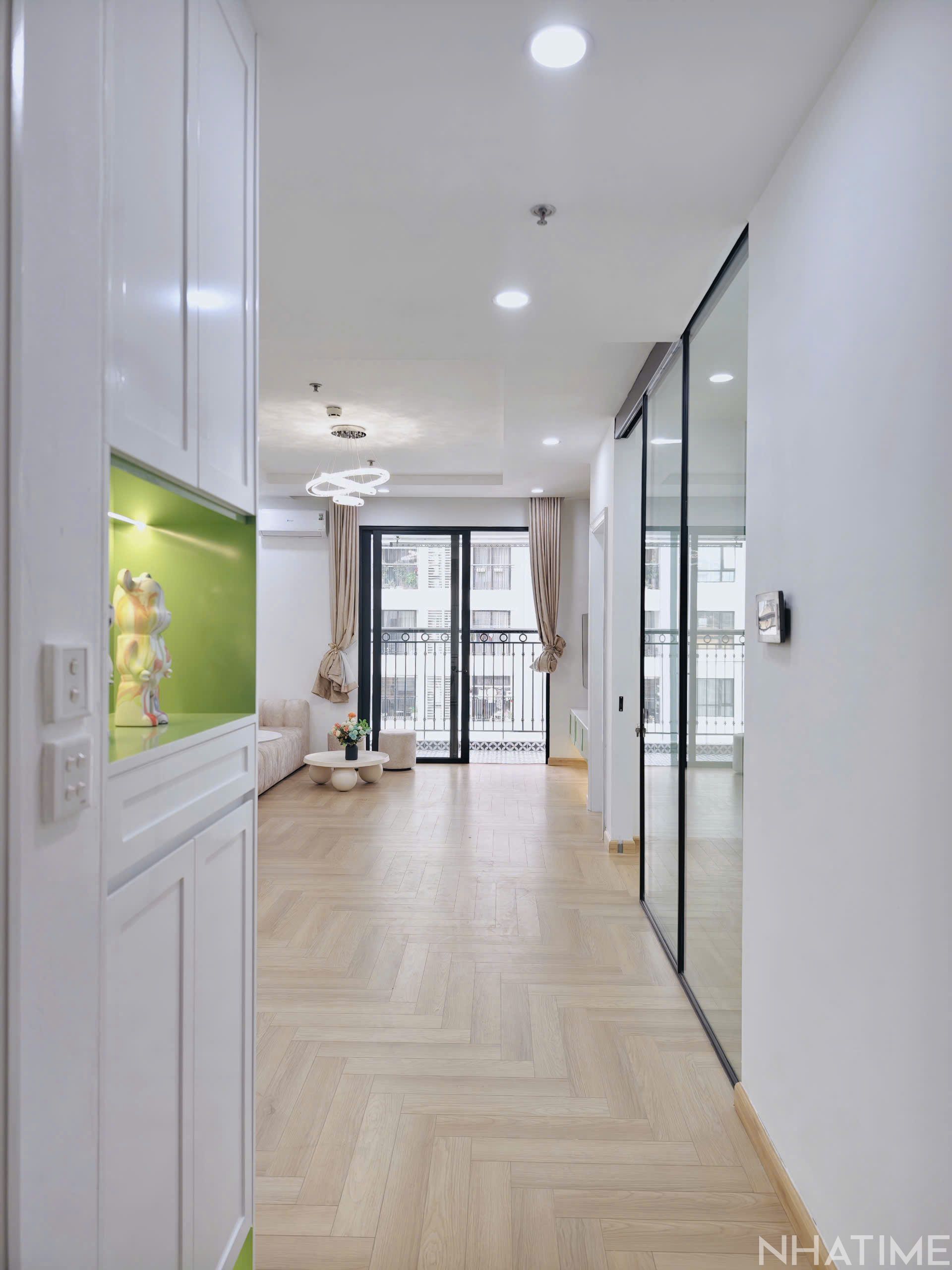 BÁN CĂN 2PN T6 90M2 GIÁ 6,8 TỶ CÓ SLOT Ô TÔ