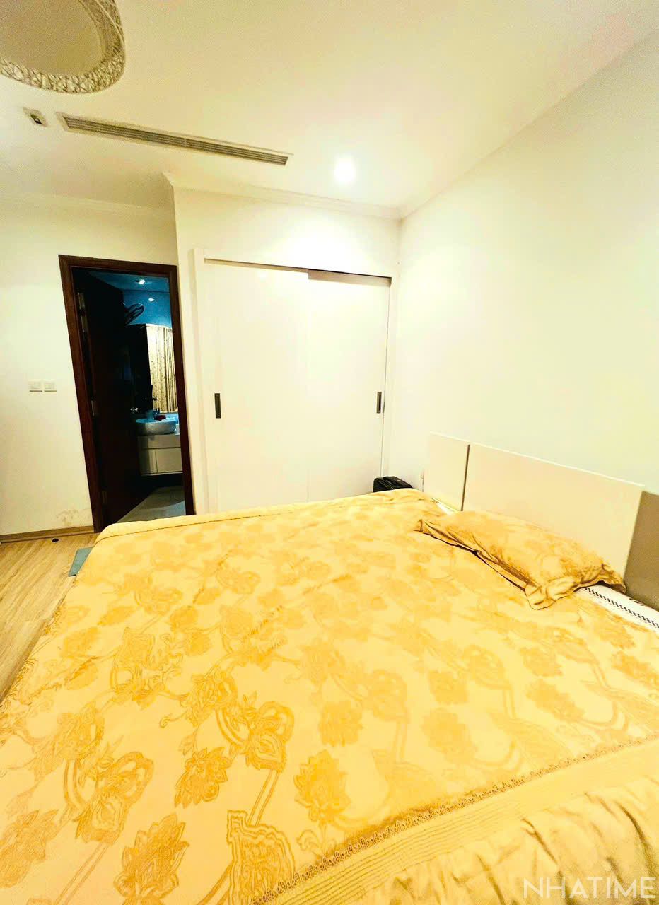 CHO THUÊ 2PN PARK 8