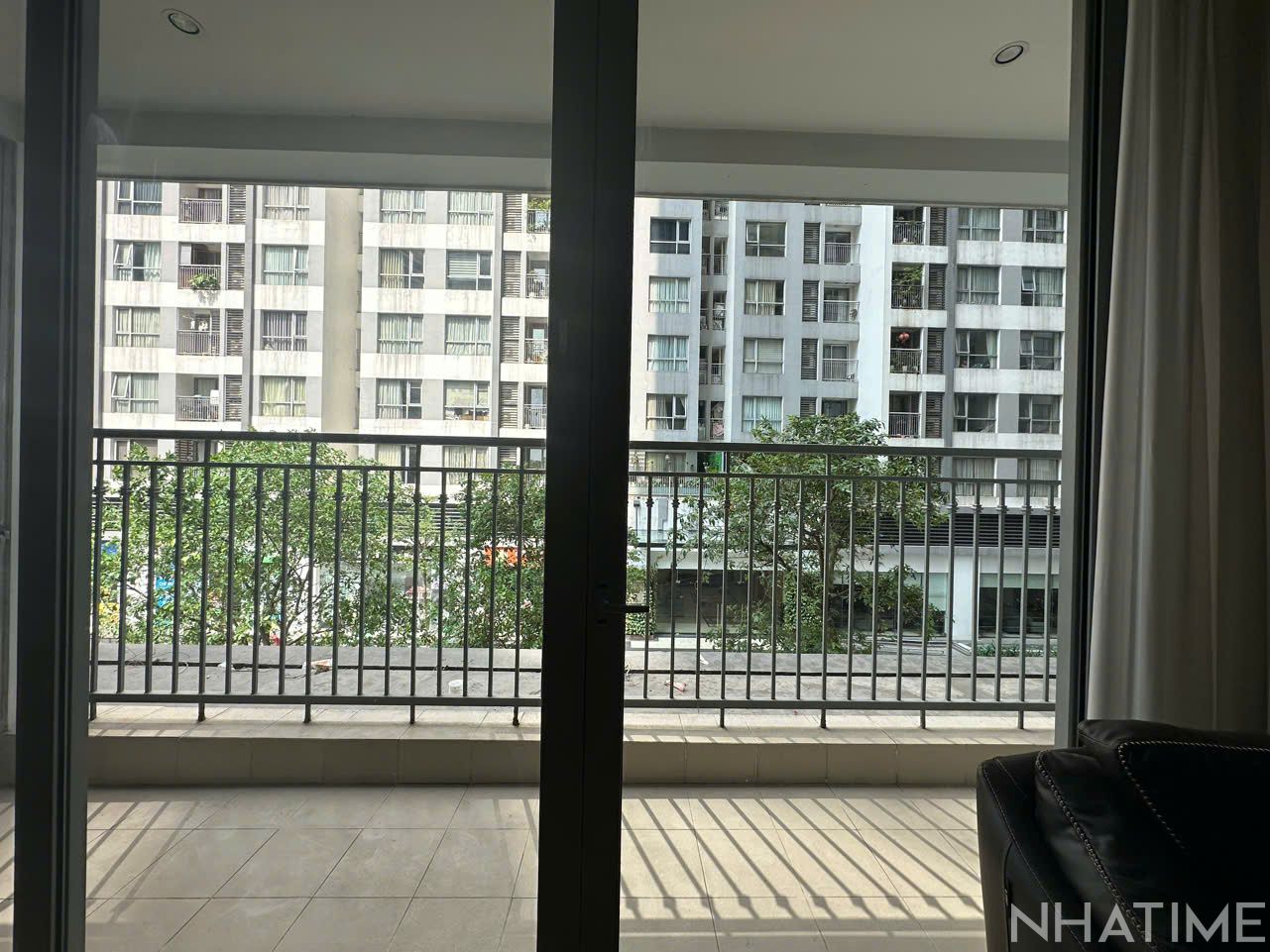 BÁN CĂN 4PN P3 152M2 GIÁ 13,5 TỶ