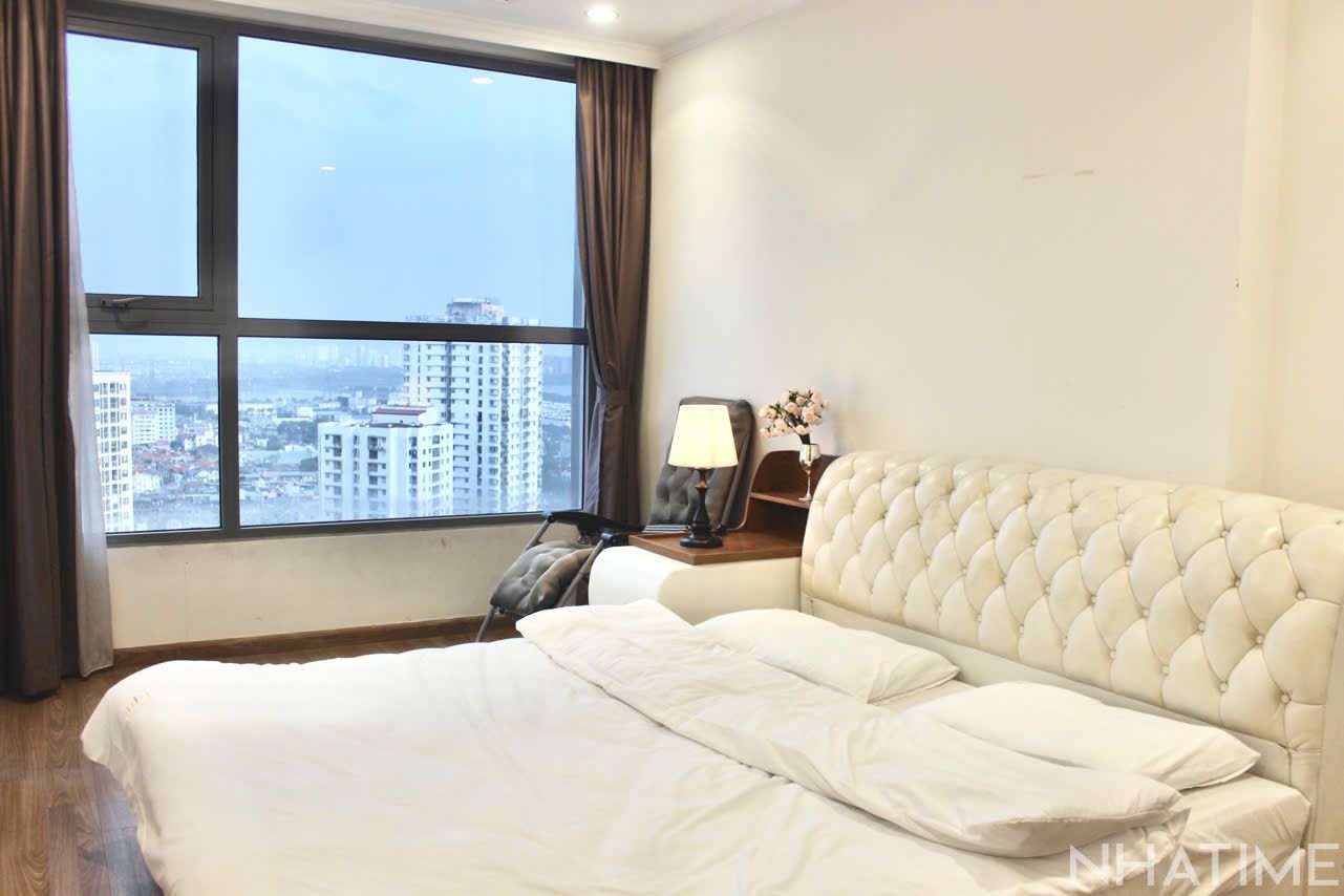 BÁN CĂN 3PN P12 117M2 GIÁ 11,7 TỶ